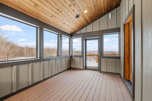 Cost of Porch Ceiling Installation in Lake Orion