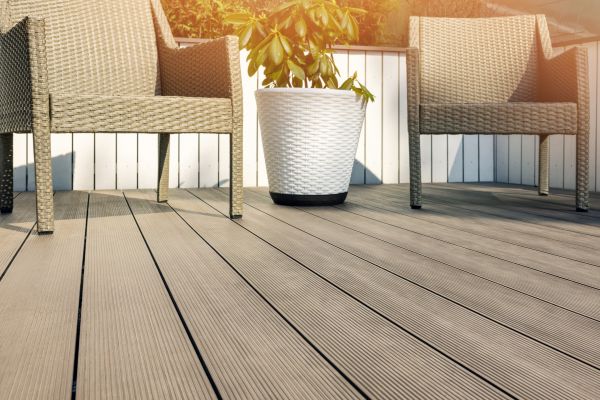 Cost of Artificial Deck Installation in Lake Orion