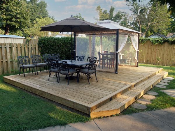 Platform Deck Construction in Lake Orion